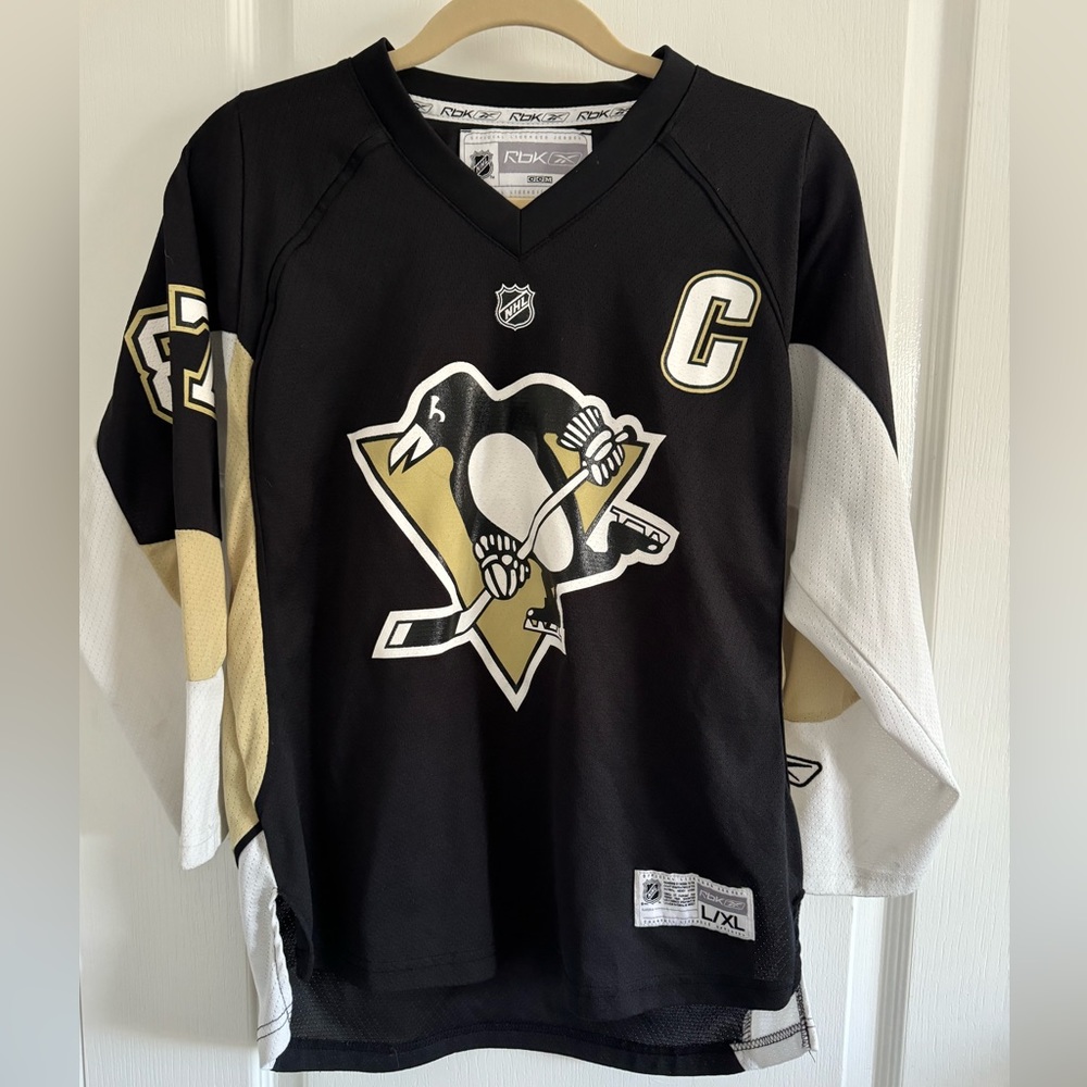 Pittsburgh Penguins Sydney Crosby #87 Jersey Size Youth L/XL by Reebok/CCM
